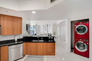 191 SE 20th Ave, Deerfield Beach, FL 33441 - Photo 8