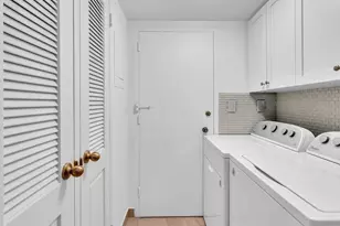 3000 Holiday Dr, Fort Lauderdale, FL 33316 - Photo 46