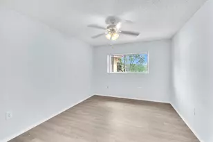 6881 NW 173rd Dr, Hialeah, FL 33015 - Photo 14