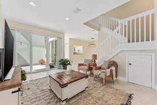 1135 Buttonwood Ln, Hollywood, FL 33019 - Photo 4