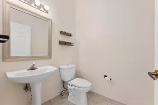 1135 Buttonwood Ln, Hollywood, FL 33019 - Photo 12