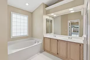 13297 Emerald View Ct, Wellington, FL 33414 - Photo 26