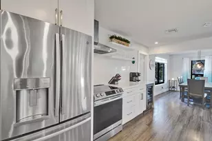 310 SE 13th Ct, Pompano Beach, FL 33060 - Photo 10