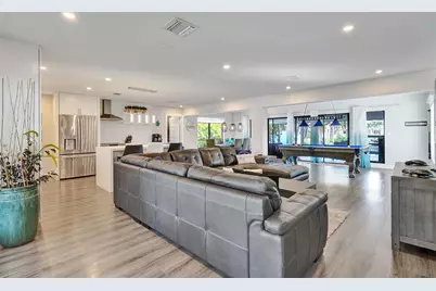 310 SE 13th Court, Pompano Beach, FL 33060 - Photo 18