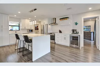 310 SE 13th Court, Pompano Beach, FL 33060 - Photo 4