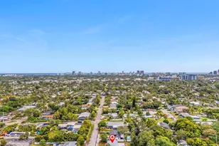 1398 NE 37th St, Fort Lauderdale, FL 33334 - Photo 2