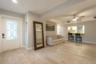 463 Newcastle St, Boca Raton, FL 33487 - Photo 6