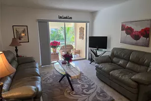 959 SE 2nd Ave, Deerfield Beach, FL 33441 - Photo 4