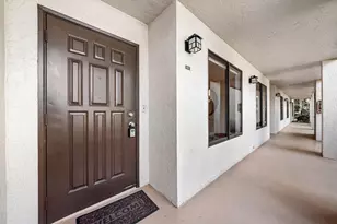 10118 Mangrove Dr, Boynton Beach, FL 33437 - Photo 2