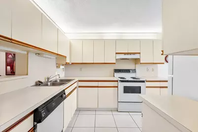 10118 Mangrove Drive #104, Boynton Beach, FL 33437 - Photo 6