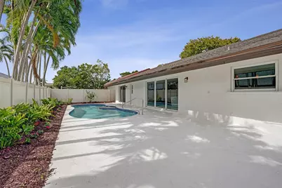 10220 NW 25th Street, Hollywood, FL 33026 - Photo 42