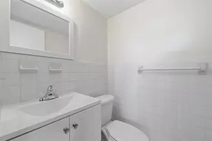 6211 SW 37th St, Davie, FL 33314 - Photo 12