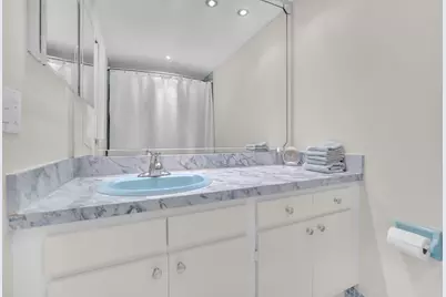 605 Oaks Drive #907, Pompano Beach, FL 33069 - Photo 18