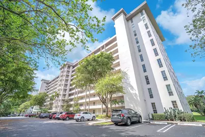 605 Oaks Drive #907, Pompano Beach, FL 33069 - Photo 32