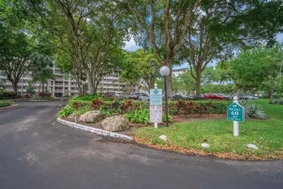 605 Oaks Drive #907, Pompano Beach, FL 33069 - Photo 22