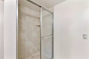 6519 Coral Lake Dr, Margate, FL 33063 - Photo 10