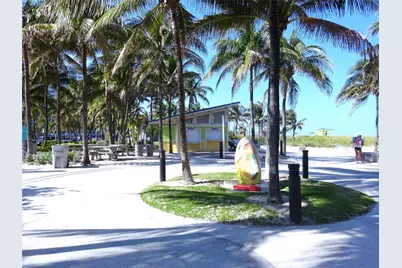 8 Briny Avenue #105, Hillsboro Beach, FL 33062 - Photo 24