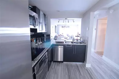 440 Paradise Isle Boulevard #105, Hallandale Beach, FL 33009 - Photo 4