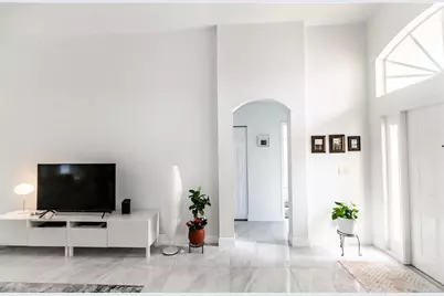 9469 Verona Lakes Boulevard, Boynton Beach, FL 33472 - Photo 8