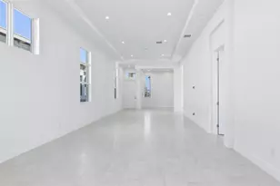 8058 SW Andrea Wy, Port Saint Lucie, FL 34987 - Photo 4