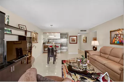 9001 Jacaranda Lane #201, Plantation, FL 33324 - Photo 12