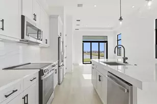 7818 SW Andrea Wy, Port Saint Lucie, FL 34987 - Photo 8