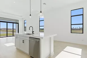 7818 SW Andrea Wy, Port Saint Lucie, FL 34987 - Photo 6