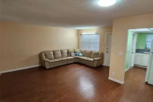 580 Egret Dr, Hallandale Beach, FL 33009 - Photo 6