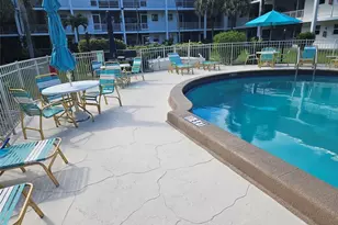 580 Egret Dr, Hallandale Beach, FL 33009 - Photo 28