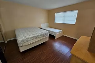 580 Egret Dr, Hallandale Beach, FL 33009 - Photo 20