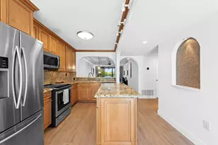 1100 SE 5th Ct, Pompano Beach, FL 33060 - Photo 2