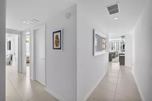 401 N Birch Rd, Fort Lauderdale, FL 33304 - Photo 36