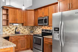 2822 NW 111th Ave, Sunrise, FL 33322 - Photo 16