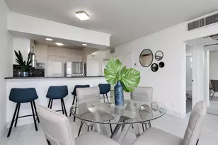 2555 NE 11th St, Fort Lauderdale, FL 33304 - Photo 10