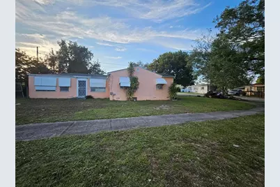 1600 NW 93rd Street #-, Miami, FL 33147 - Photo 14