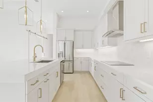 8285 SW Valsovano Wy, Port Saint Lucie, FL 34987 - Photo 10