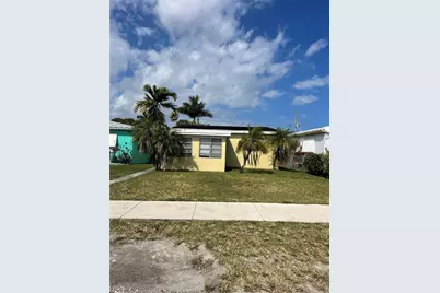 1635 Moffett Street, Hollywood, FL 33020 - Photo 2