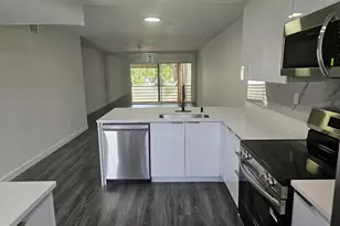 3591 Inverrary Dr, Lauderhill, FL 33319 - Photo 6