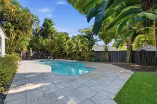 1612 SW 12th Ct, Fort Lauderdale, FL 33312 - Photo 2