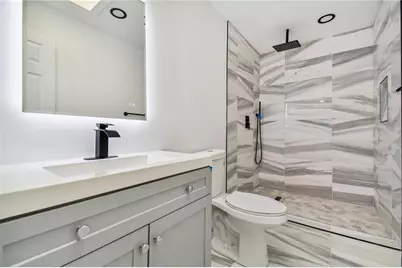 5704 S Travelers Palm, Tamarac, FL 33319 - Photo 12