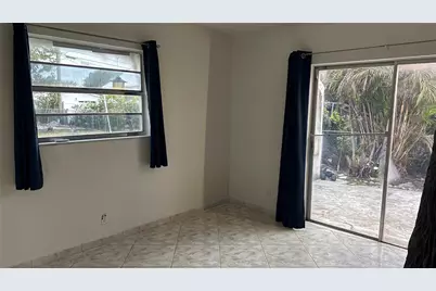 452 W Royal Palm Road, Boca Raton, FL 33432 - Photo 24