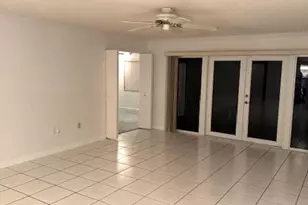 19816 Bob-O-Link Dr, Hialeah, FL 33015 - Photo 14