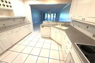 19816 Bob-O-Link Dr, Hialeah, FL 33015 - Photo 8