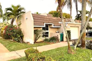 19816 Bob-O-Link Dr, Hialeah, FL 33015 - Photo 2