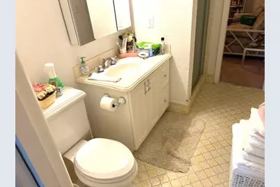 19816 Bobolink Drive, Hialeah, FL 33015 - Photo 16