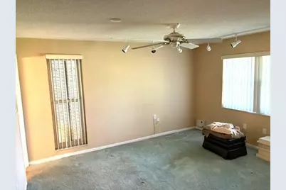 19816 Bobolink Drive, Hialeah, FL 33015 - Photo 24