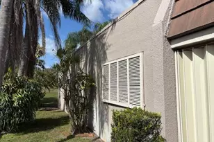19816 Bob-O-Link Dr, Hialeah, FL 33015 - Photo 30
