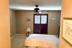 19816 Bob-O-Link Dr, Hialeah, FL 33015 - Photo 14