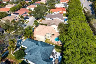 1325 Camellia Cir, Weston, FL 33326 - Photo 34