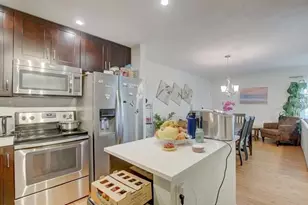 2990 NE 16th Ave, Oakland Park, FL 33334 - Photo 4